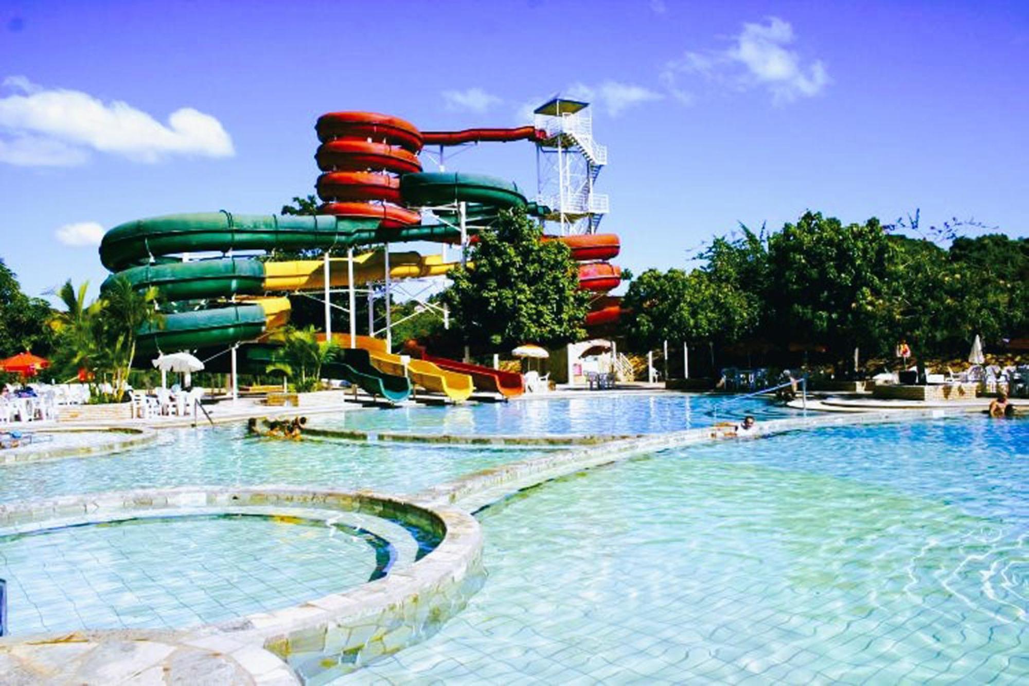 Aparthotel Spazzio Diroma - Cortesia Ao Diroma Acqua Park - Vulcao