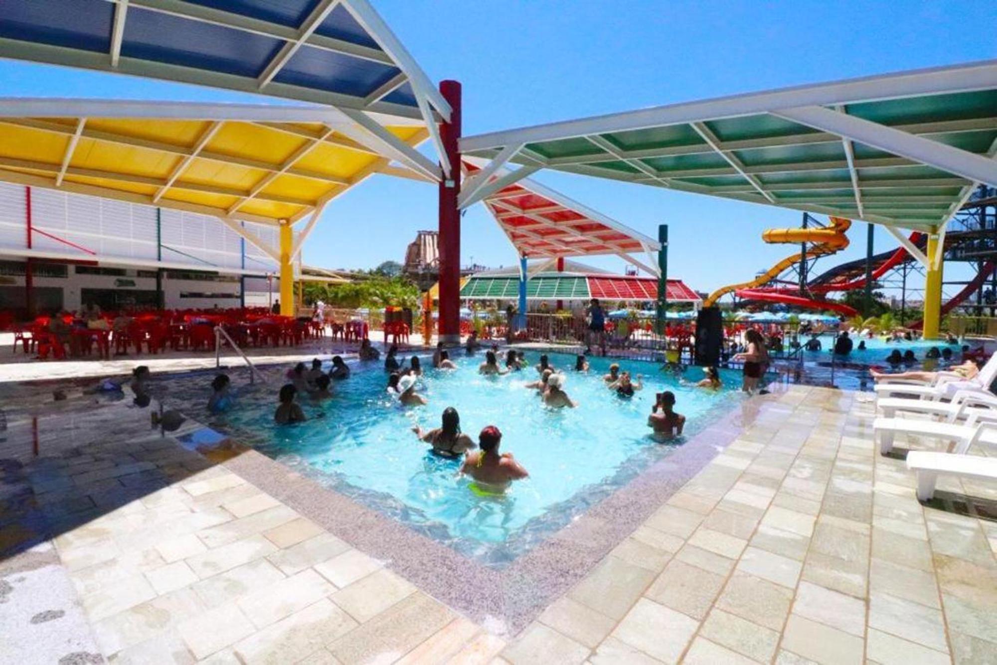 Spazzio Diroma - Cortesia Ao Diroma Acqua Park - Vulcao